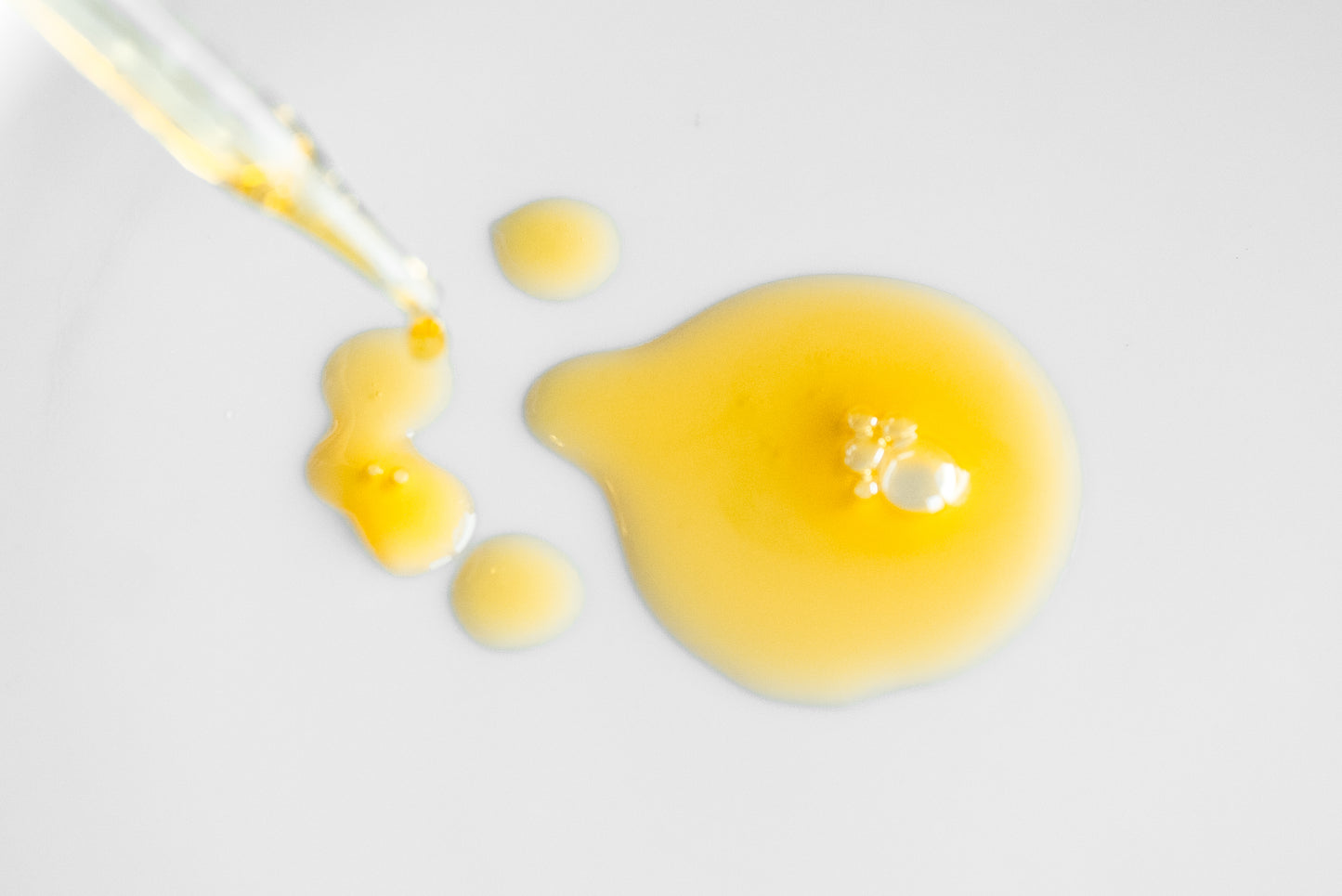 Glow & Brighten Radiance Serum